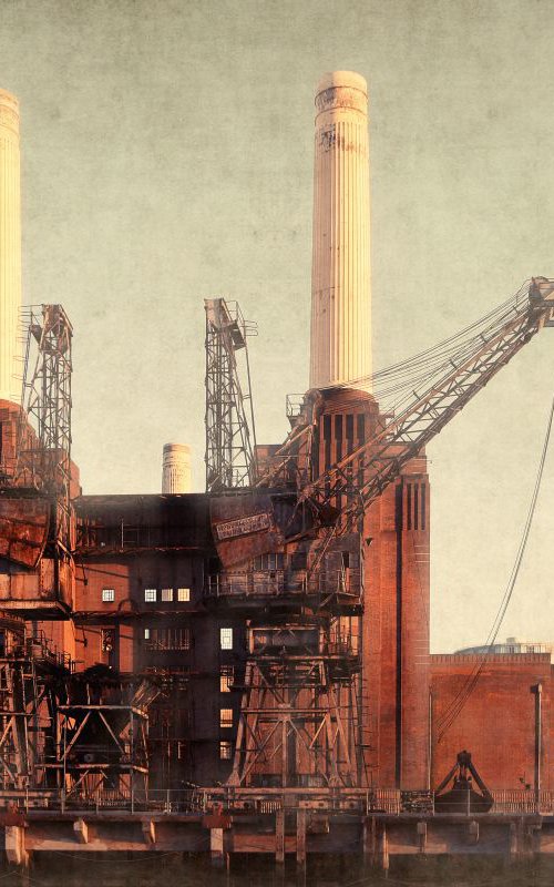 Battersea power 1 - Giclee print by Nadia Attura