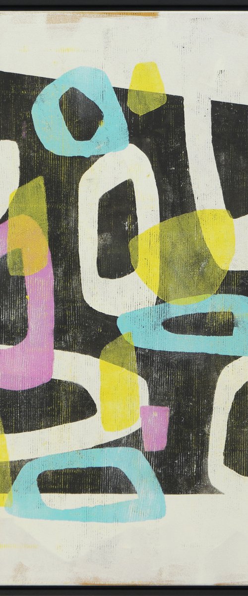 Round & Round in Technicolor - Incl Frame - 95 x 95 cm - Ronald Hunter - 6J by Ronald Hunter