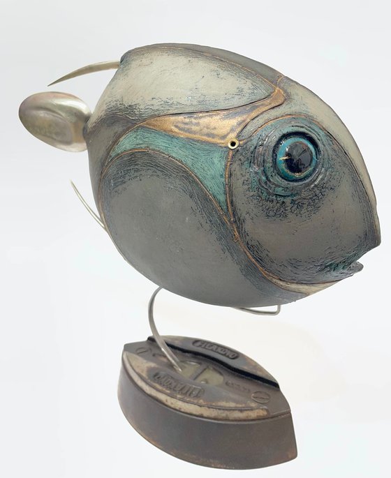 Elegance in Aqua Veil