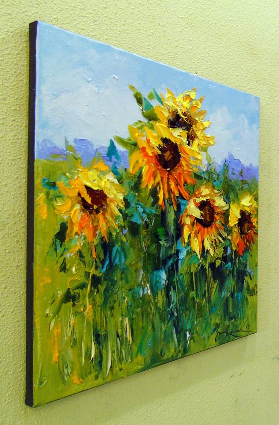 Sunflowers in the wind