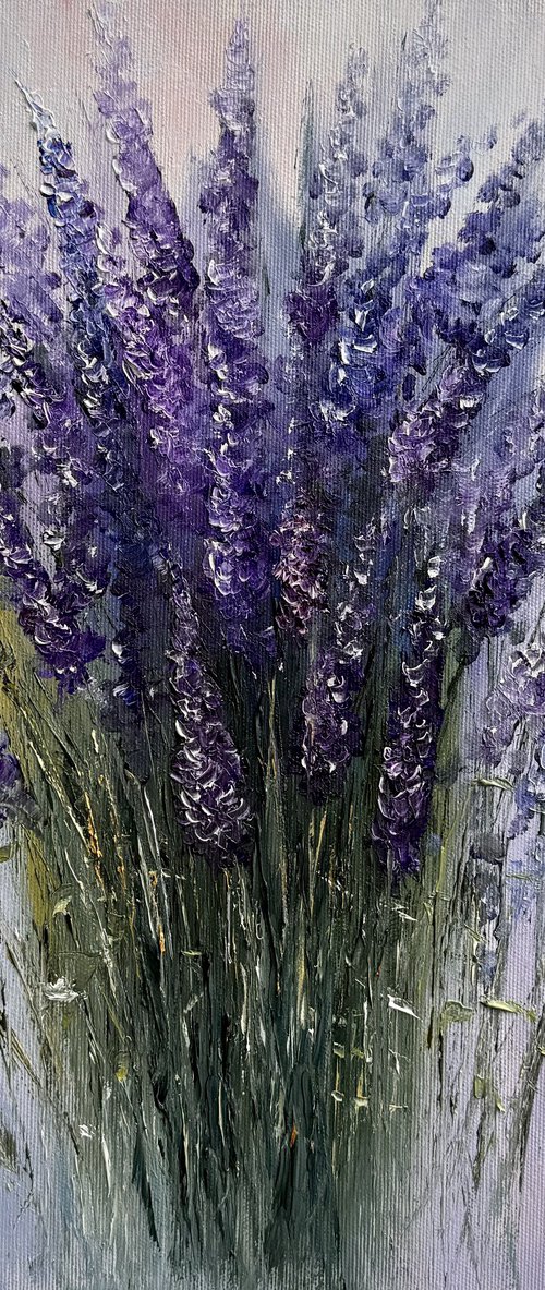 Summer's Lavender Charm by Tanja Frost