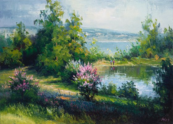LILAC BLOOM