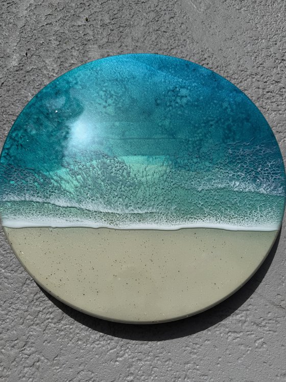 Round ocean #105