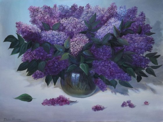 Vase of Lilacs