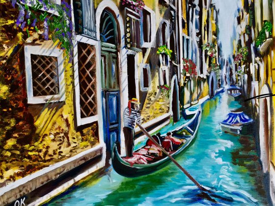 Venice .  Gondolier.  Boat on canal.