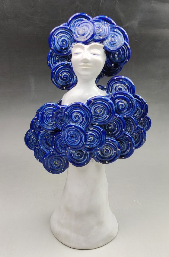 Ceramic | Sculpture | Queen of the Clouds