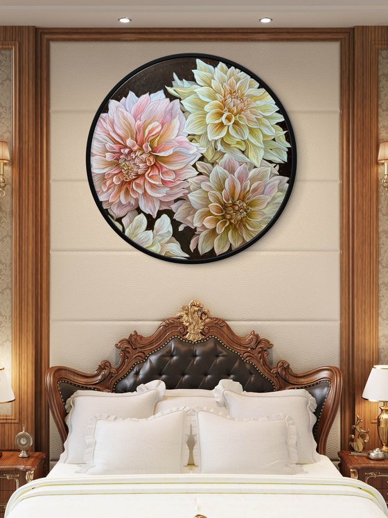 Dahlias Cafe au Light
