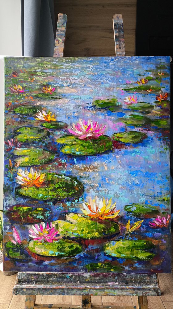 Wispers of water lilies