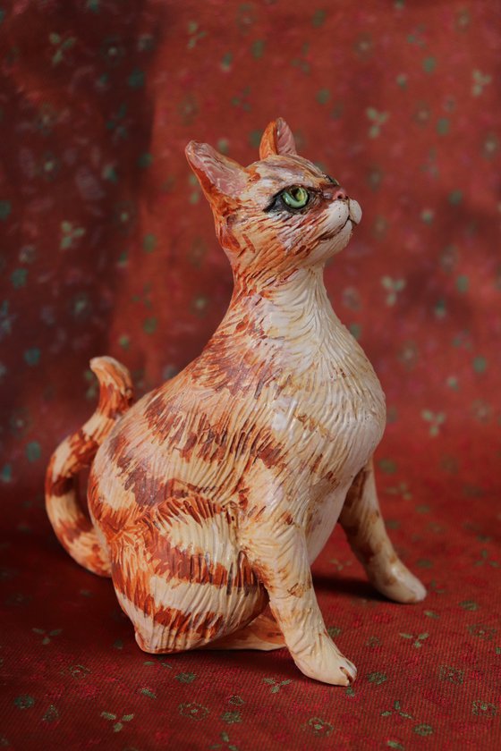 Red Beauty. Ceramic cat sculpture.