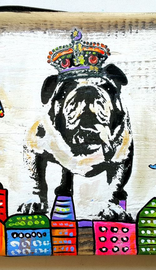 King Bulldog City by Maria Luisa  Azzini