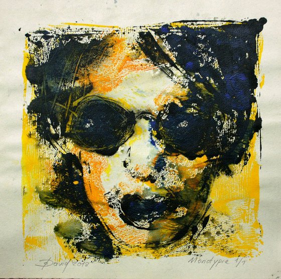 Monotype 910 Face Yellow