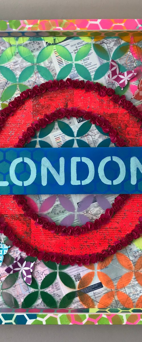 Colourful London II by Hernan Reinoso