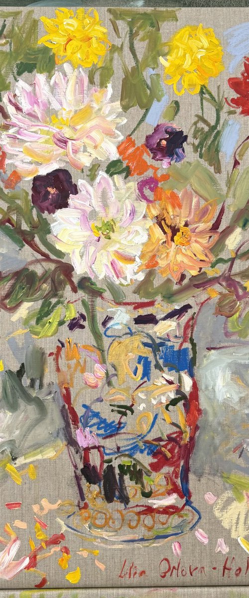 Dahlias in a Japaniese vase. by Lilia Orlova-Holmes