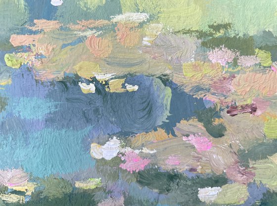 Summer pond echo