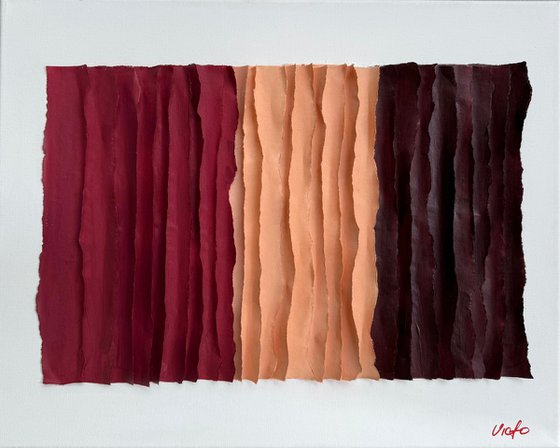 Romantic Minimalism Burgundy