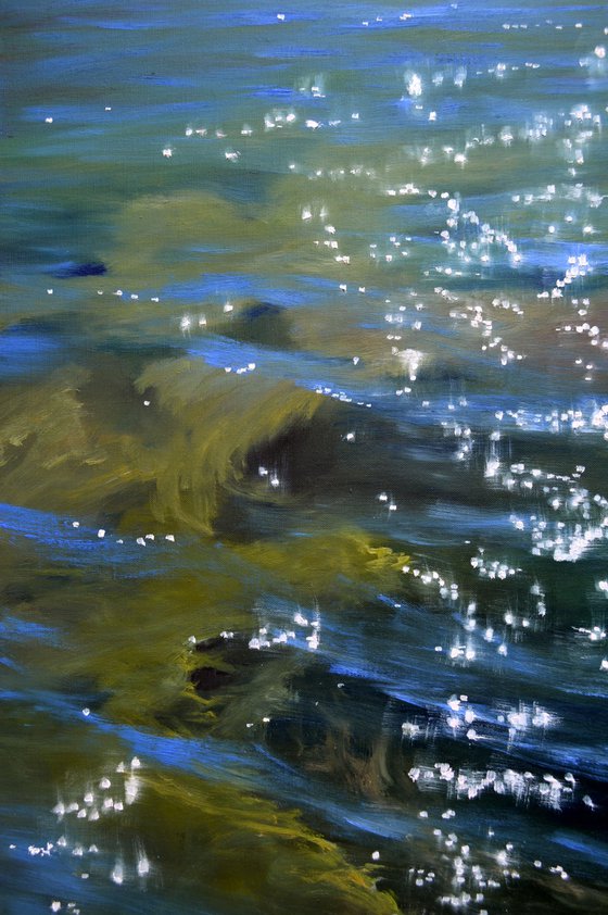 Music of the sea. Transparent water. Large