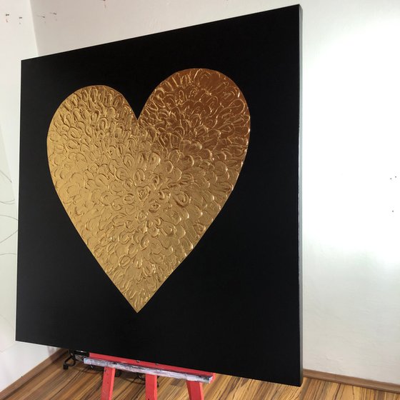 Heart in gold