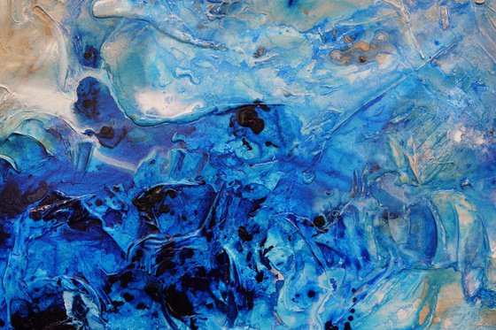 Sapphire Casbah 190cm x 100cm Blue Cream Textured Abstract Art