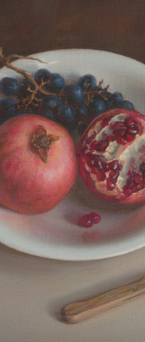 Still life with pomegranates by Irina Trushkova