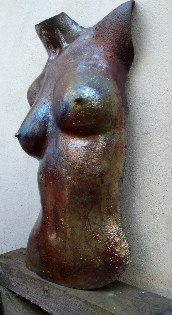 Raku Torso Large 18