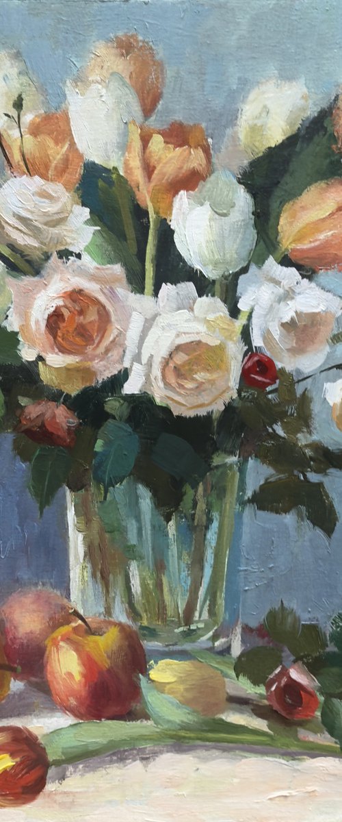 Held Light by Ling Strube