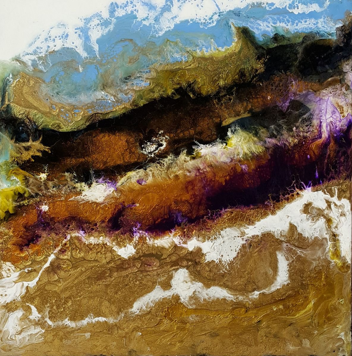 Painting abstract  Golden dreams  fluid epoxy resin artwork by Viktoria Lapteva