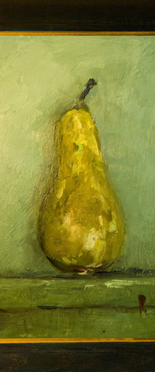 Conference Pear by Andre Pallat