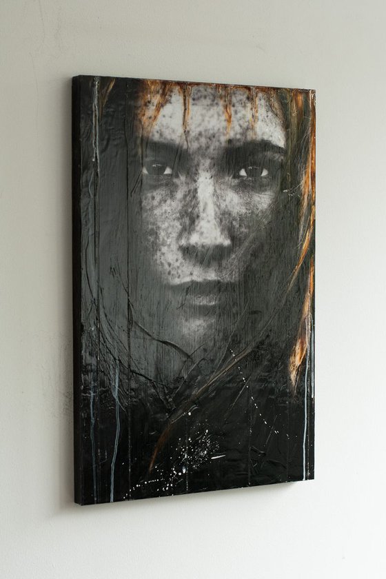 "Eline" (60x40x2,5cm) - Unique portrait artwork on wood (abstract, portrait, copper, original, epoxy, painting)