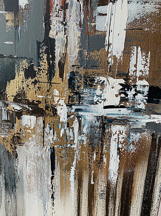 Golden Vertical Fragments