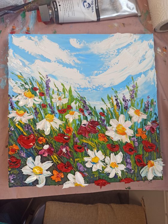 Impasto daisies and poppies at the meadow