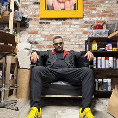 Visit Valentinos Vasileiou shop