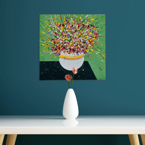 VASE OF FLOWERS - Green