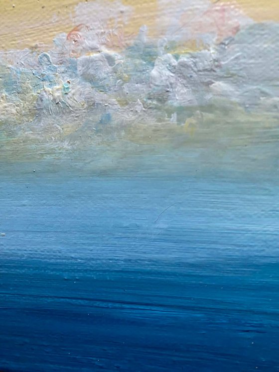 CLOUD SERIES: SURF