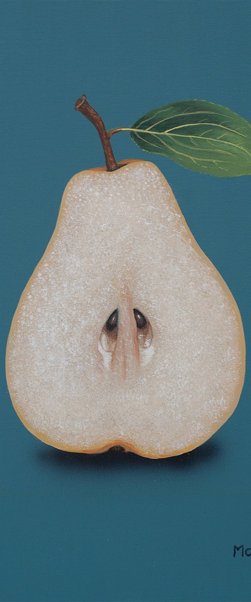 Half Pear by Dietrich Moravec