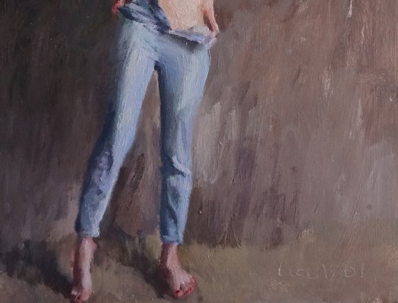 Violette puts on her jeans