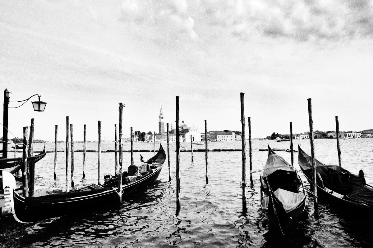 Photorealistic Cityscapes Photograph By Christian Schwarz, 24 X 17, Gondola, Original Artwork