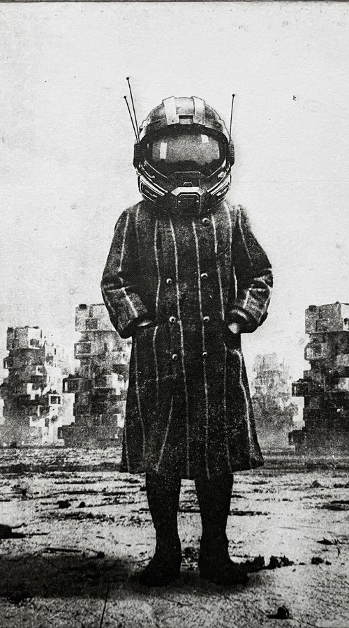2nd Wave Terranaut No.4 by Jaco Putker