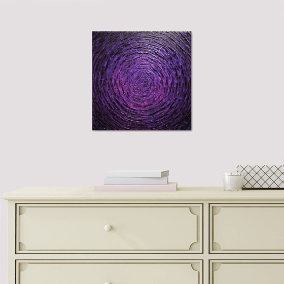 Purple concentric shine