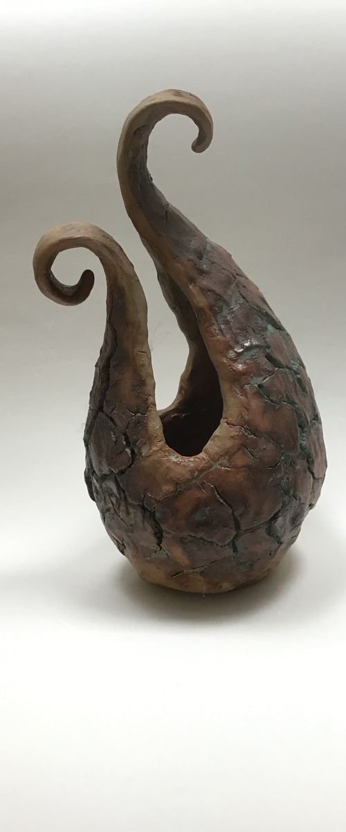 Sculptural vessel by Jane Rees-Parfitt