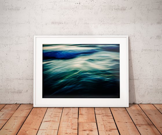 The Uniqueness of Waves V | Limited Edition Fine Art Print 1 of 10 | 45 x 30 cm