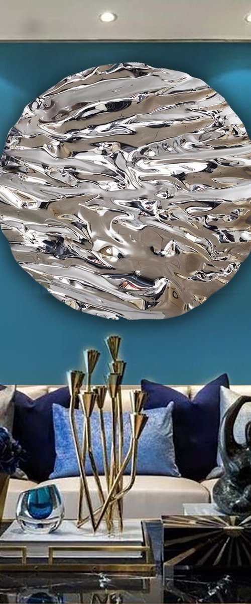 Waves in Silver by Anna Sidi-Yacoub