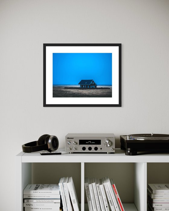 ARCTIC BLUE
