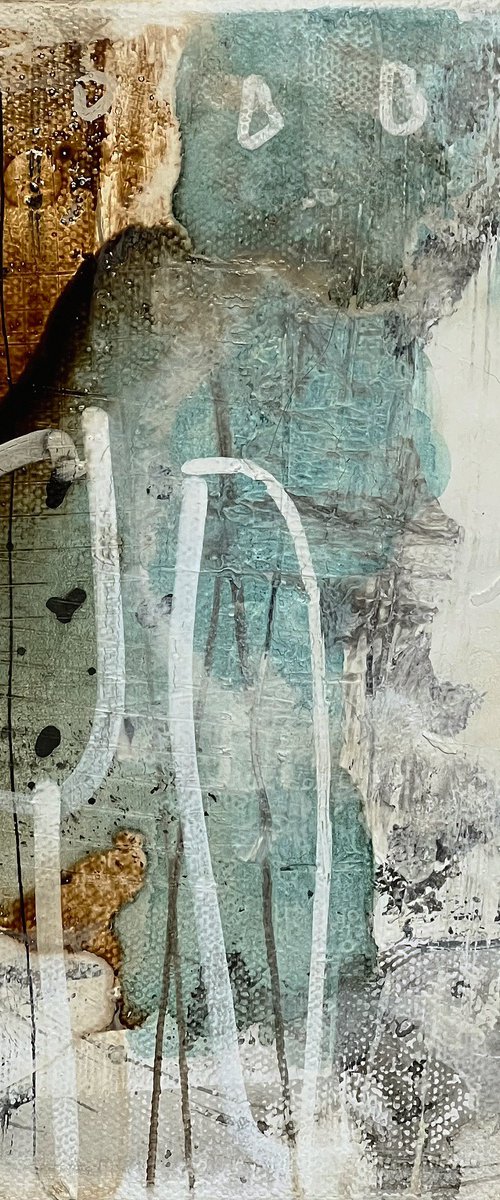 Echoes of serenity no. 1 by Helena Palazzi