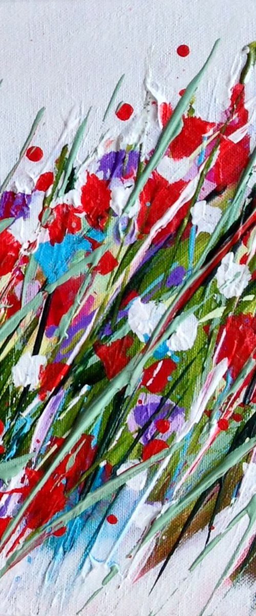 Mini Blooms 08 by Michelle Carolan