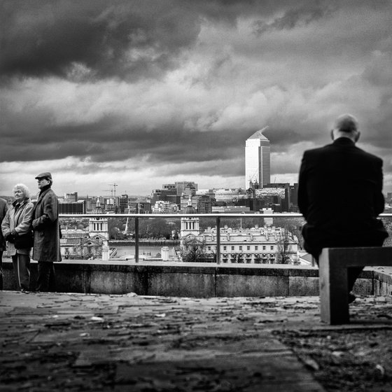 THE TIME STOOD STILL AT GREENWICH