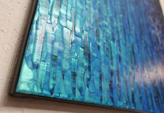 Iridescent blue gradient