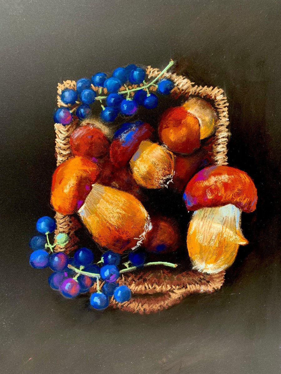 Basket with mushrooms by Nataliya Lemesheva