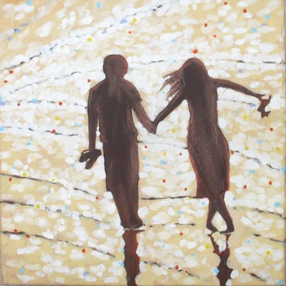 Couple strolling on the beach – gift