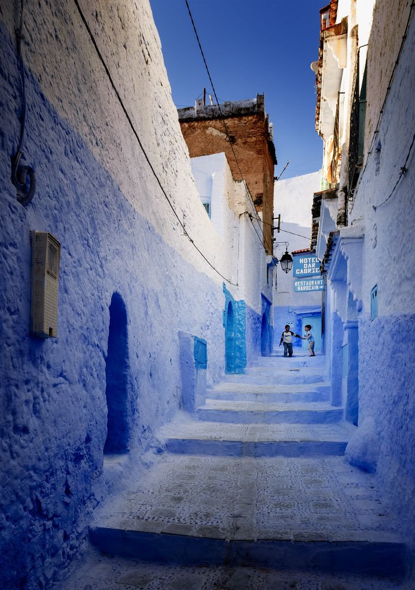 Photorealistic Cityscapes Photograph By Tom Hanslien, 33 X 47", Playtime In Blue, Original Artwork