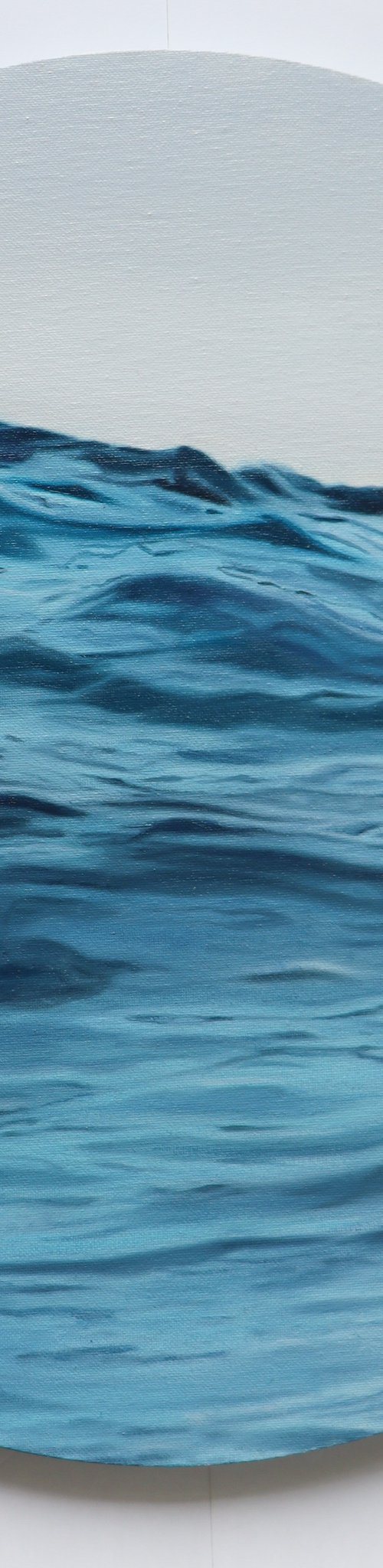 Flowing Waves by Julija Usoniene
